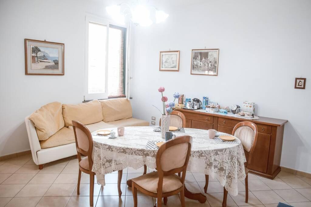 Annabella'S Country House Historic Apartment SantʼAntonio Abate Exteriér fotografie